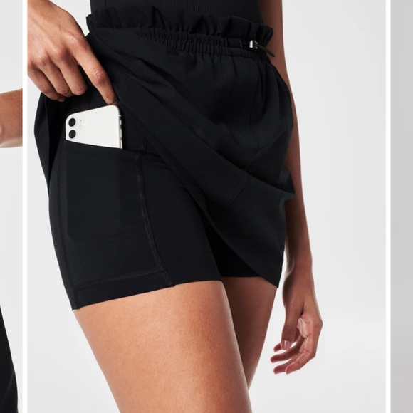 Spanx shape on the move skort nwt - Picture 3 of 10